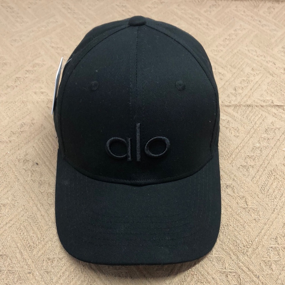 🤍NWT ALO Yoga Off-Duty Baseball Cap - Picture 2 of 7